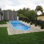 Ani Villa